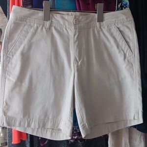 New Eddie Bauer Mercer Chino Essential Shorts In Pumice